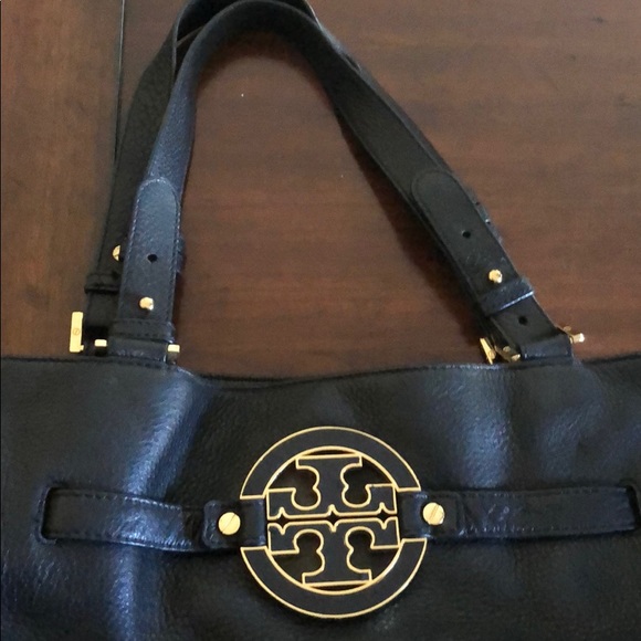 Tory Burch Handbags - Leather Tory Burch bag